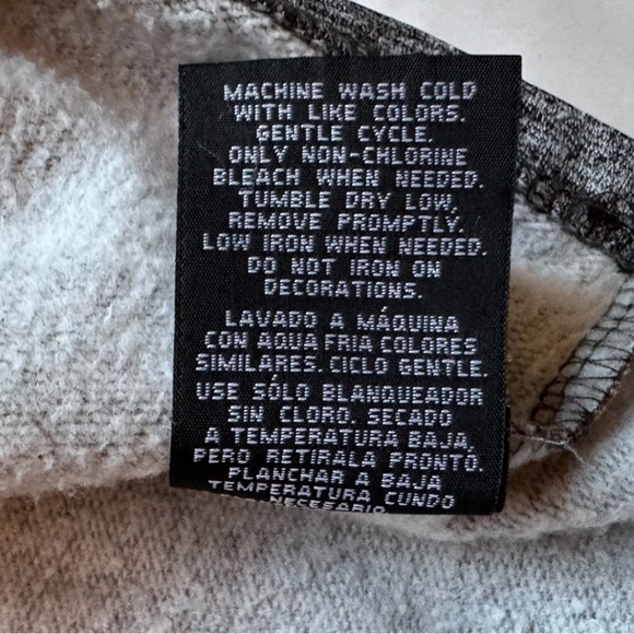 Marvel Deadpool Quarter-Zip Pullover - Size M - Picture 9 of 10